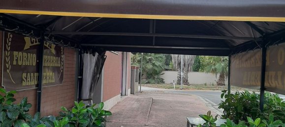 90m² Commercial property in Latina, Italy No. 256351 7