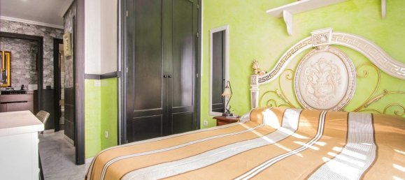 4 bedrooms Apartment in Andalusia, Spain No. 70323 11