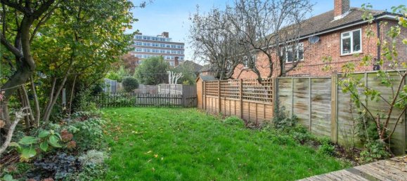 2 bedrooms Maisonette in London, United Kingdom No. 3780 2