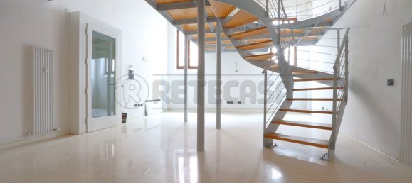4 rooms Apartment in Vicenza, Italy No. 69821 2