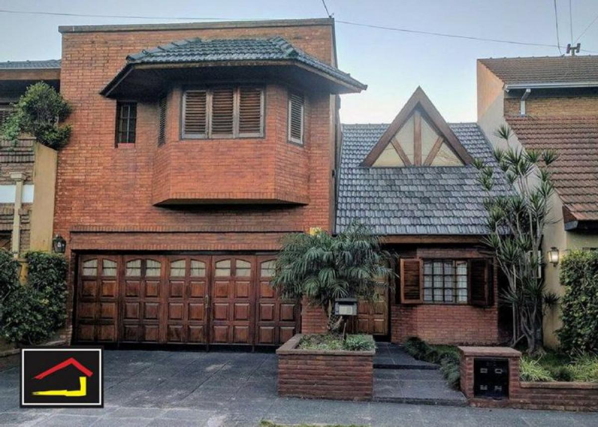 5 Schlafzimmer Haus in Moron, Argentina, Nr. 4393