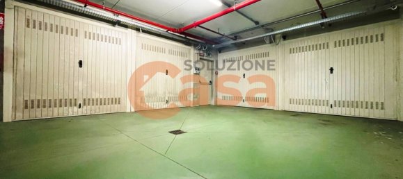 مرآب في Piacenza, Italy 30متر مربع رقم 124825 8