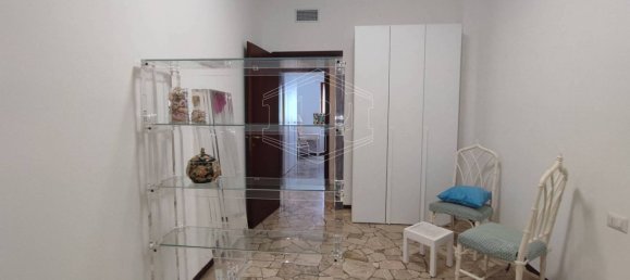 Apartamento de 3 dormitorios en Vimodrone, Italy No. 357814 50