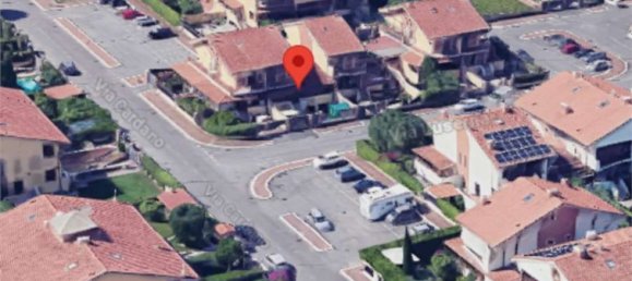 6 rooms House in Rome, Italy No. 65128 12