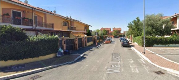 6 rooms House in Rome, Italy No. 65128 5