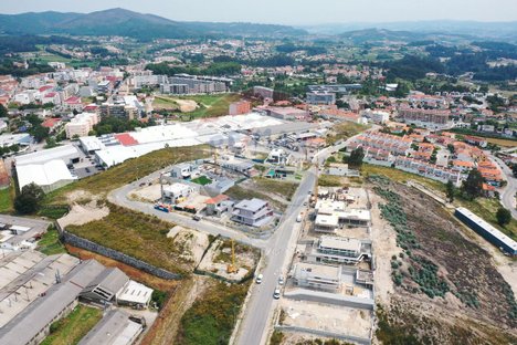  Land in Lousada, Portugal No. 62434