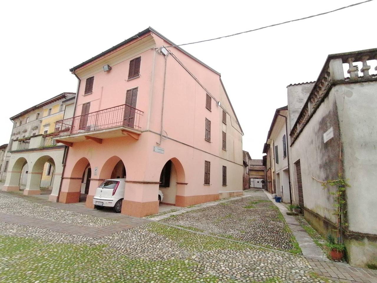 6-Zimmer Haus in Scandolara Ravara, Italy, Nr. 91209