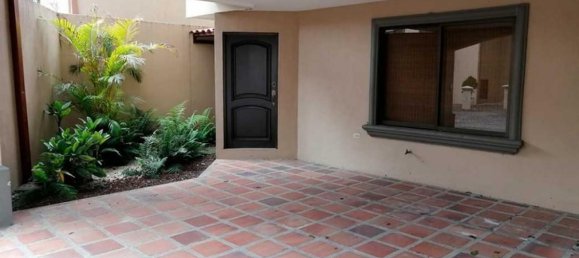 شقة 3 غرف نوم  في Sabanilla, Costa Rica رقم 174 2