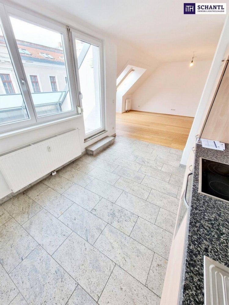 Квартира с 3 комнатами в Оттакринг, Австрия № 183089