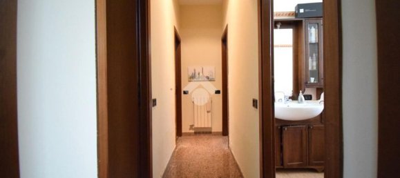 3-salle Appartement à Brugherio, Italy No. 288661 16