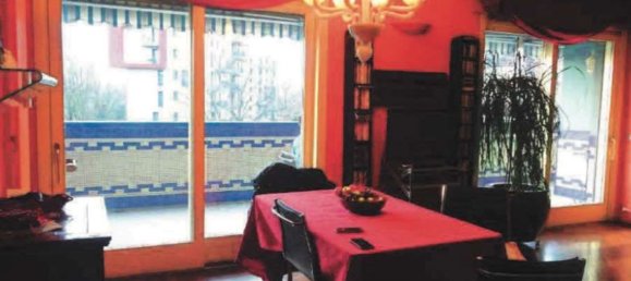 5 Schlafzimmer Wohnung in Milan, Italy, Nr. 360750 11