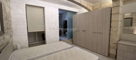 2 غرف نوم طابقين في Sliema, Malta رقم 6869 10