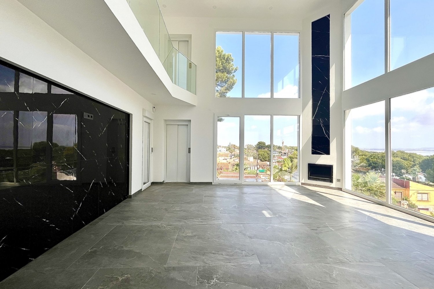 Casa T6 em Torrevieja, Spain N.º 136442