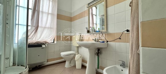 4-salle Appartement à Biella, Italy No. 169960 14
