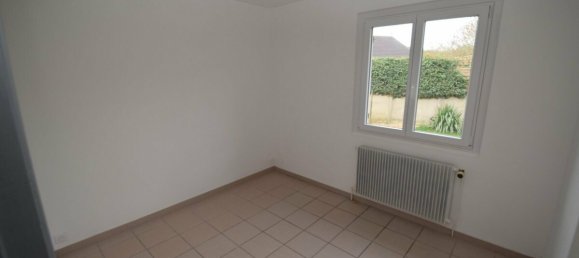 4 bedrooms House in Saint-Lubin-des-Joncherets, France No. 161420 11