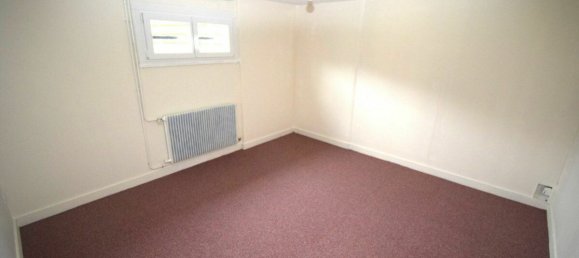 4 bedrooms House in Saint-Lubin-des-Joncherets, France No. 161420 12