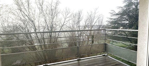 2 bedrooms Apartment in Melun, France No. 163895 3