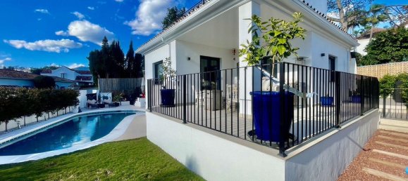 5 bedrooms Villa in Marbella, Spain No. 24703 46