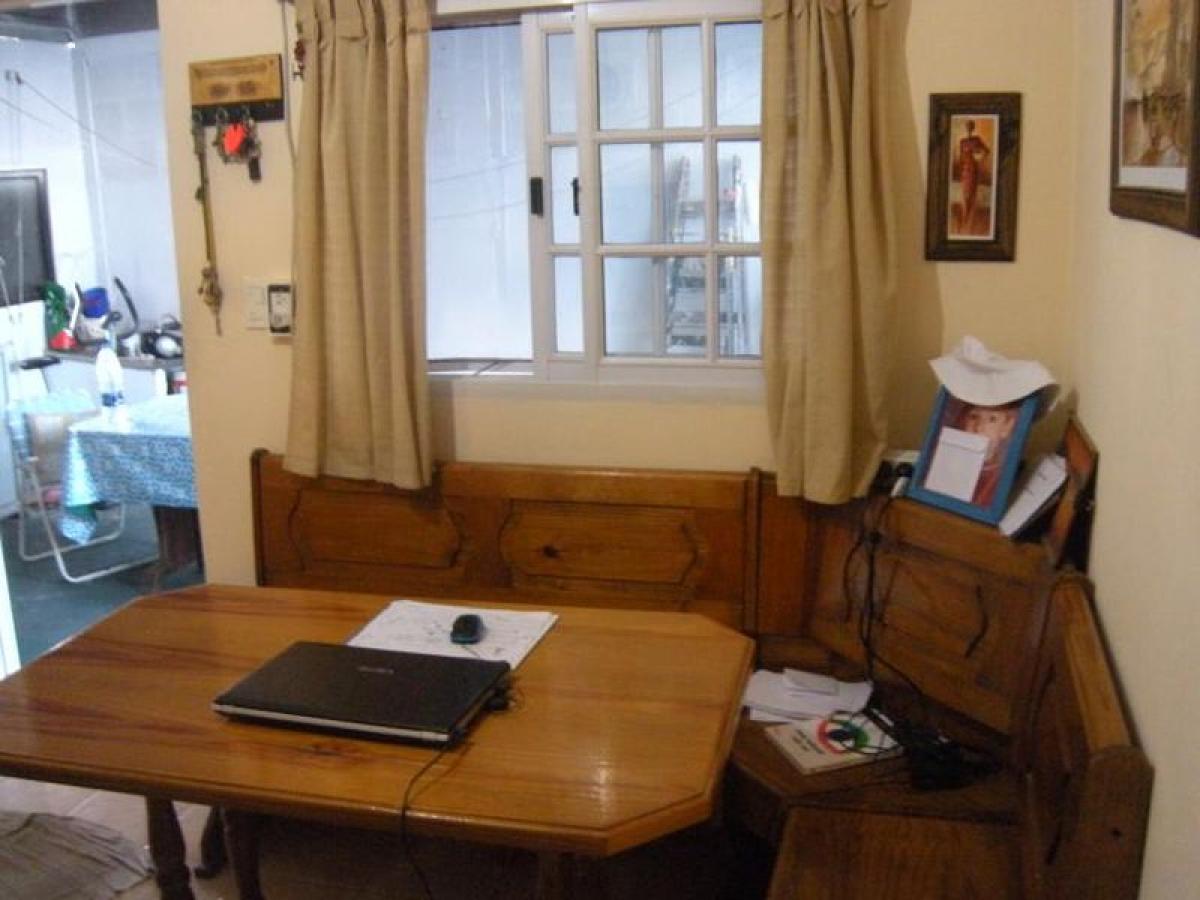 4 bedrooms House in General San Martin, Argentina No. 2245