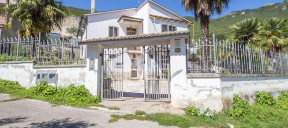 2 bedrooms Villa in Castel Sant'Angelo, Italy No. 381030 29