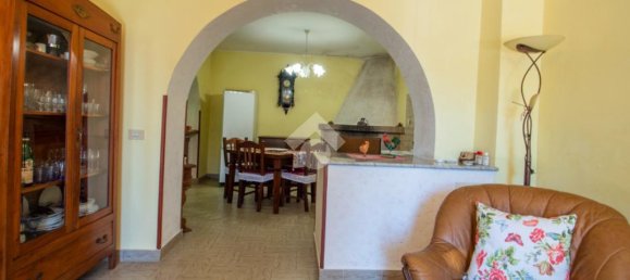 2 bedrooms Villa in Castel Sant'Angelo, Italy No. 381030 16