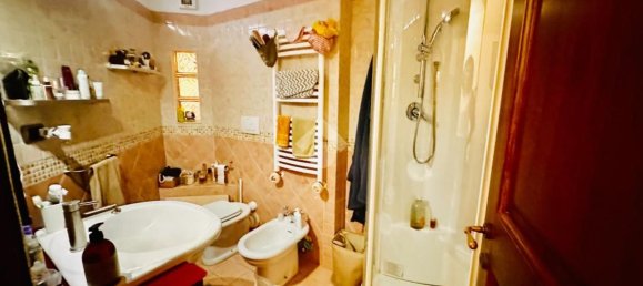 4 rooms House in Rome, Italy No. 267043 11
