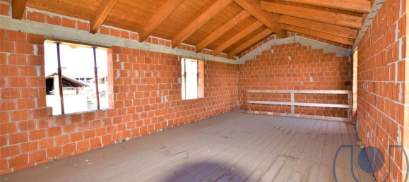 2 Schlafzimmer Haus in Chieri, Italy, Nr. 57307 13