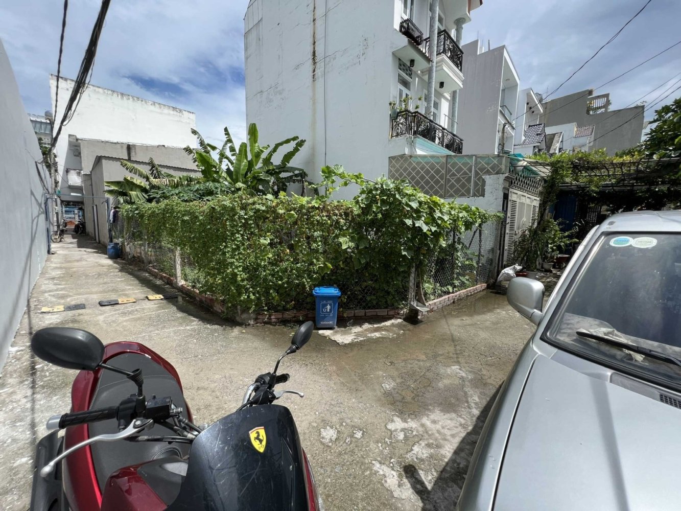 98m² Land in District 7, Vietnam No. 20090