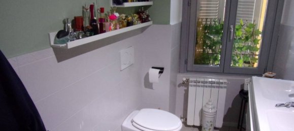 2 Schlafzimmer Wohnung in Samarate, Italy, Nr. 321520 2