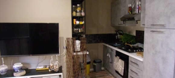 2 Schlafzimmer Wohnung in Samarate, Italy, Nr. 321520 11