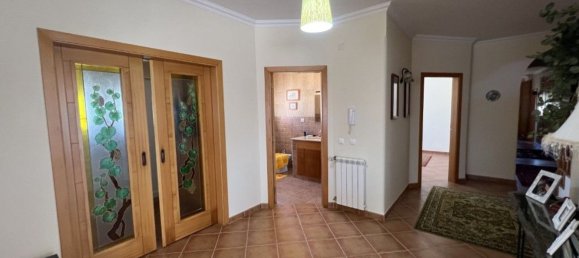 5 bedrooms House in Cartaxo, Portugal No. 139933 2