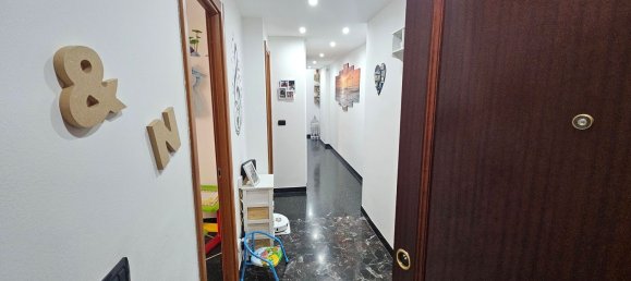 3 Schlafzimmer Wohnung in Genoa, Italy, Nr. 327474 14