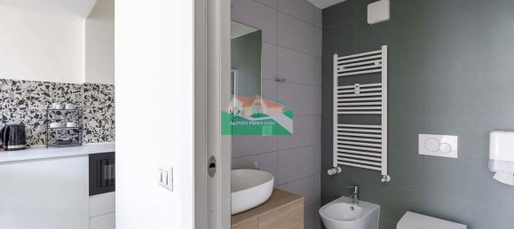 2 rooms Apartment in Ravenna, Italy No. 283028 3