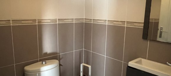 4 bedrooms Villa in Pontpoint, France No. 50035 5