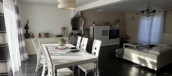 4 bedrooms Villa in Pontpoint, France No. 50035 4