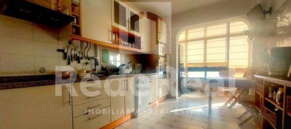 Квартира с 3 спальнями в Фару, Португалия № 190155 5