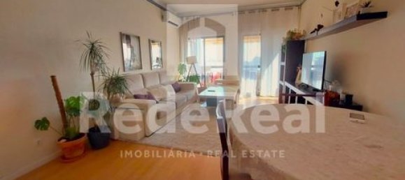 Квартира с 3 спальнями в Фару, Португалия № 190155 3