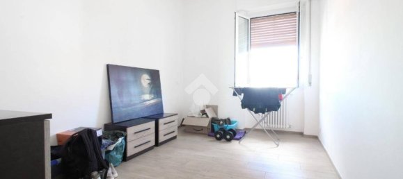 2 Schlafzimmer Wohnung in Pavia, Italy, Nr. 381391 17