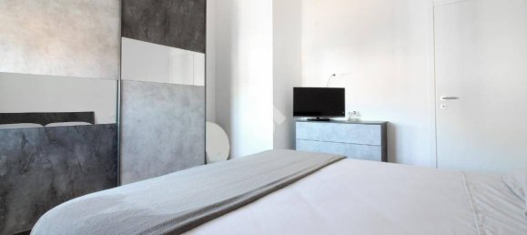 2 Schlafzimmer Wohnung in Pavia, Italy, Nr. 381391 16