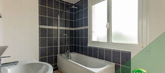 2 bedrooms Apartment in Evreux, France No. 359562 7