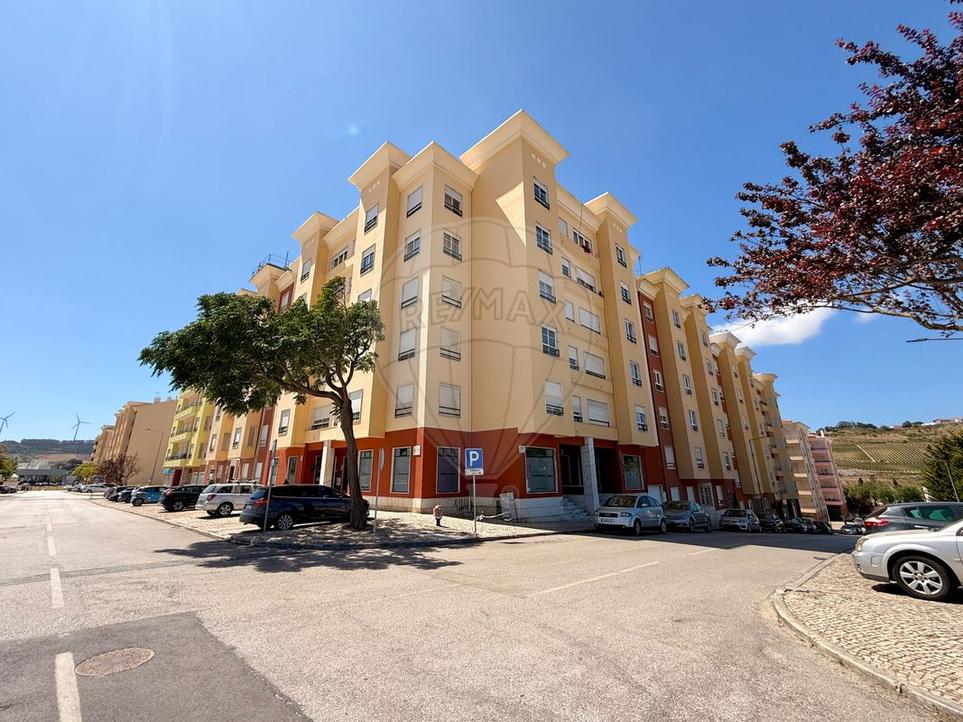 Квартира с 3 спальнями в Торриш Ведраш, Португалия № 298412