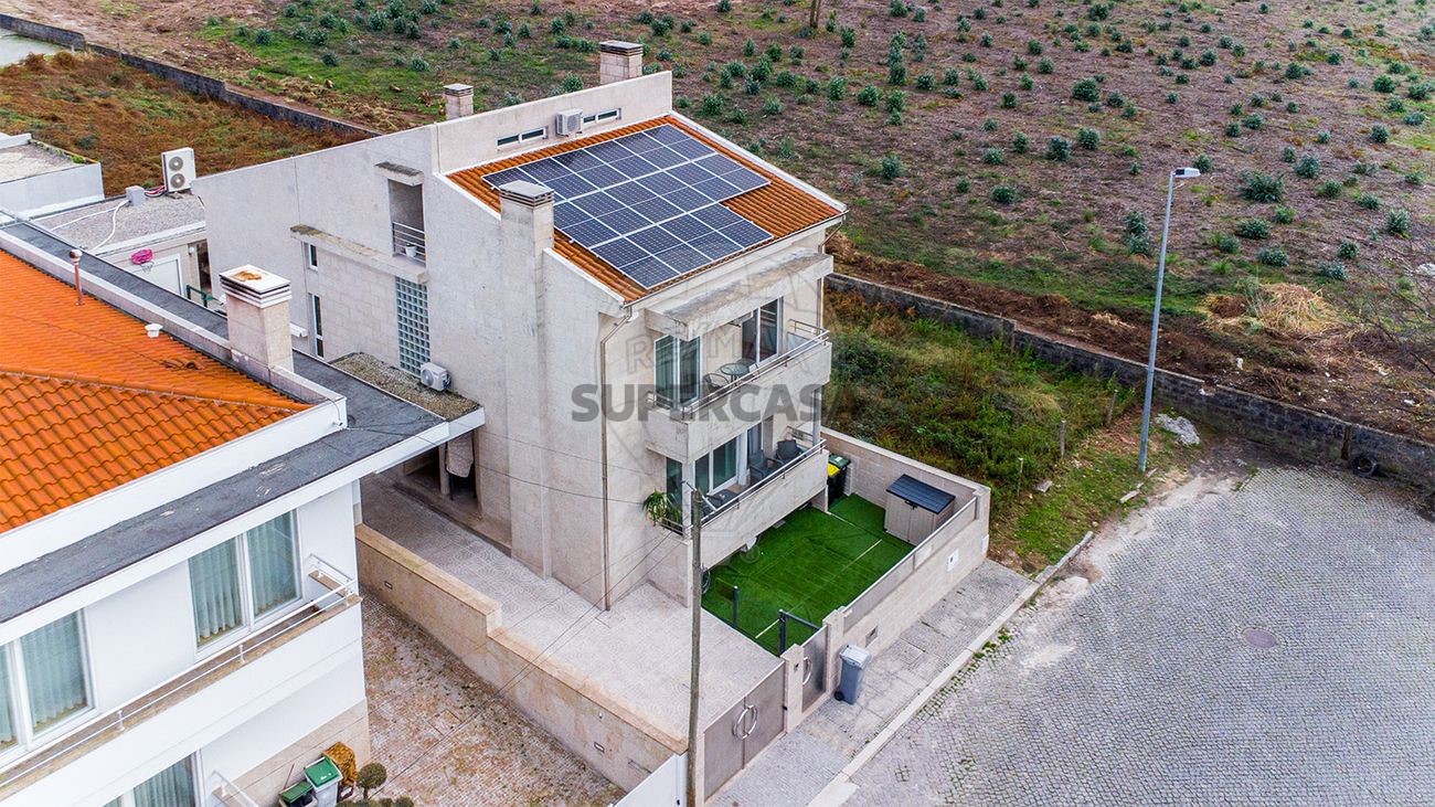 6 bedrooms House in Maia, Portugal No. 297625