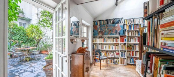 2 bedrooms House in Paris, France No. 165855 8