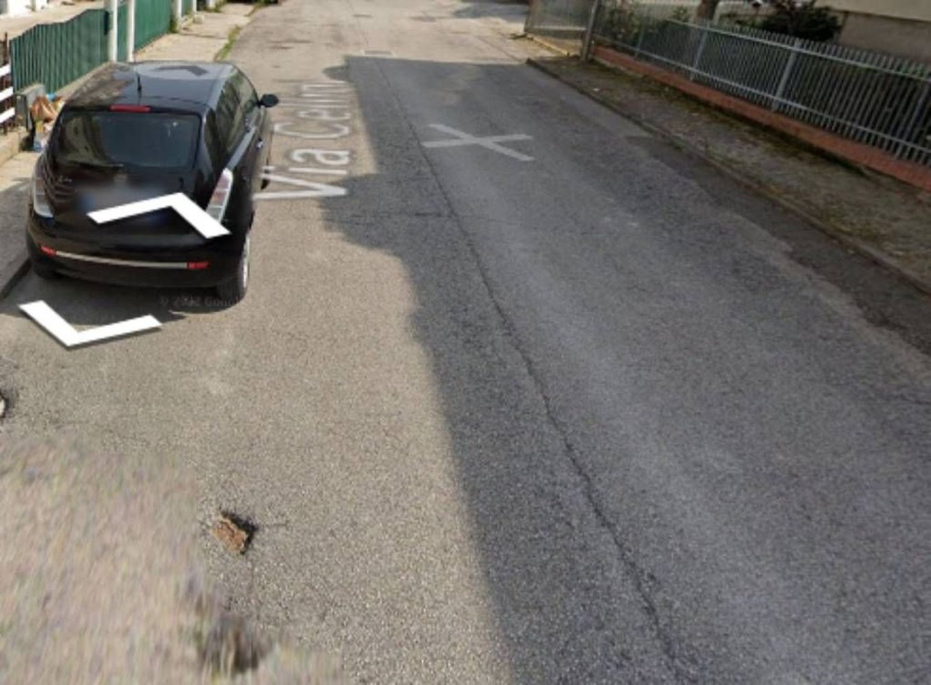 104m² Garage in Morrovalle, Italy No. 322912