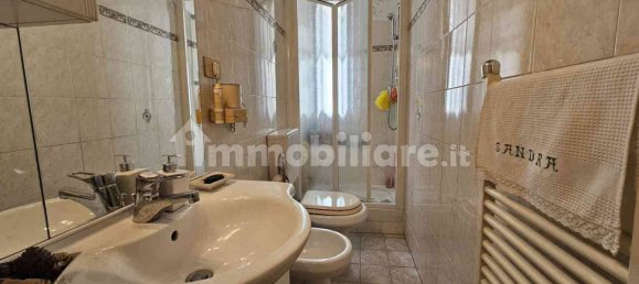 4 bedrooms Apartment in Genoa, Italy No. 32689 33
