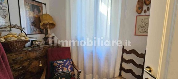 4 bedrooms Apartment in Genoa, Italy No. 32689 7