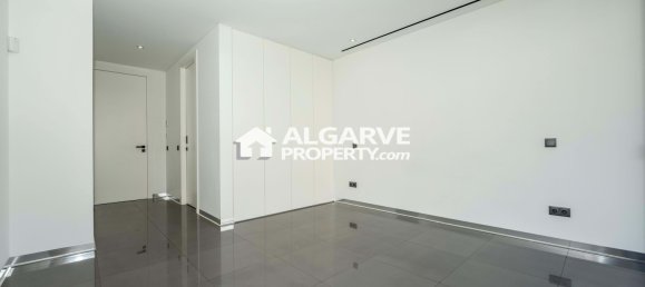 4 Schlafzimmer Villa in Albufeira, Portugal, Nr. 265461 5