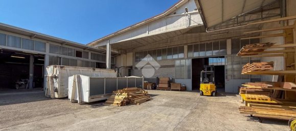 Entrepôt à Cremona, Italy 3500m² No. 286182 38