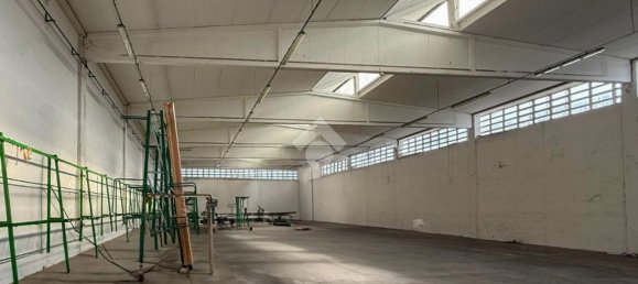 Entrepôt à Cremona, Italy 3500m² No. 286182 26