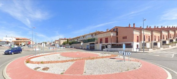 2025m² Land in La Lastrilla, Spain No. 20854 10